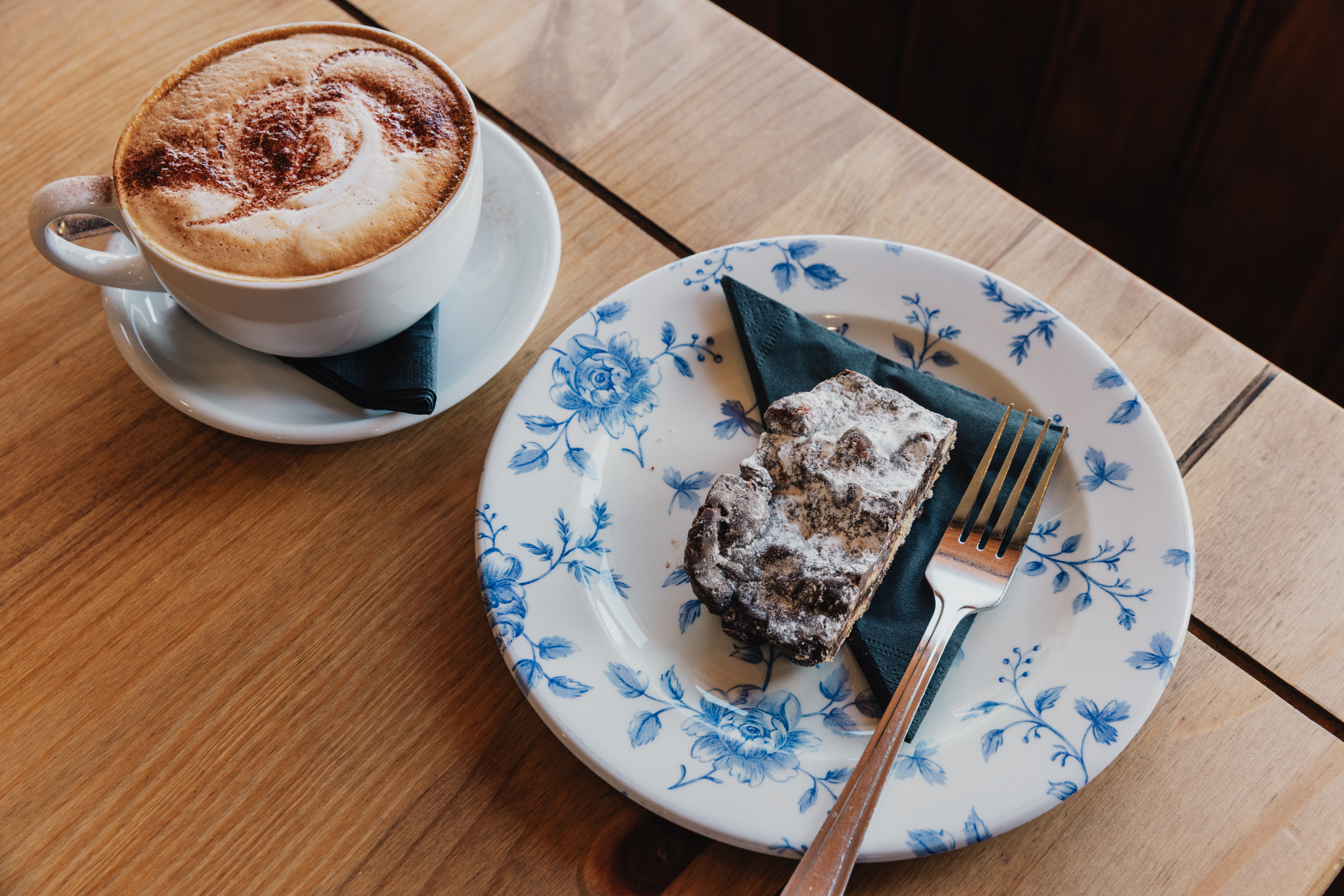 Willowgate Cafe, Perth - Enjoy coffee mornings - foamy coffee with a slice of cake